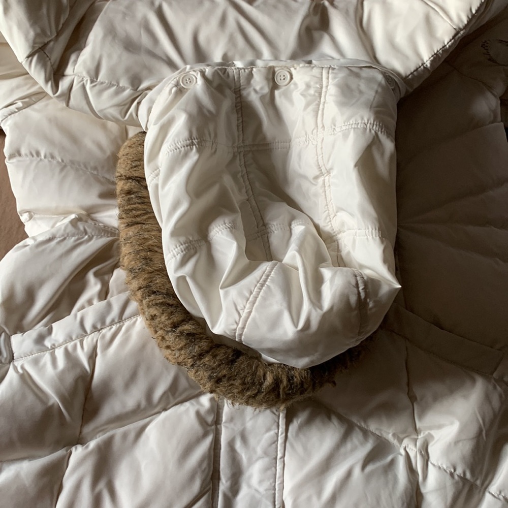 NEW YORK & COMPANY winter jacket - Picture 7 of 10